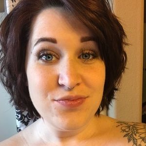 Meet your Posher, Shelby